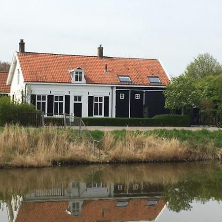 Le Grenier Apartment Veere Bagian luar foto